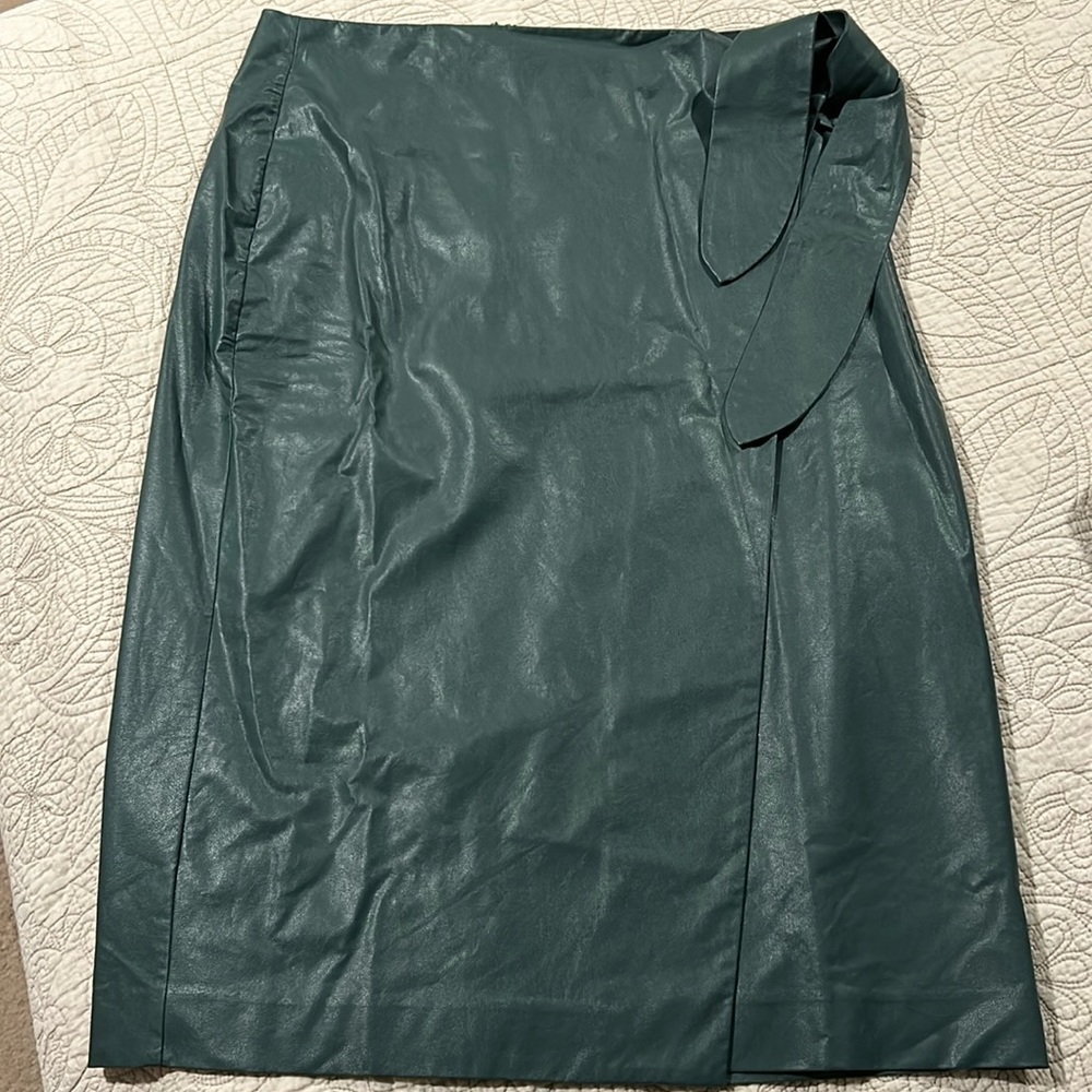 Ann Taylor Faux Leather Skirt NWT